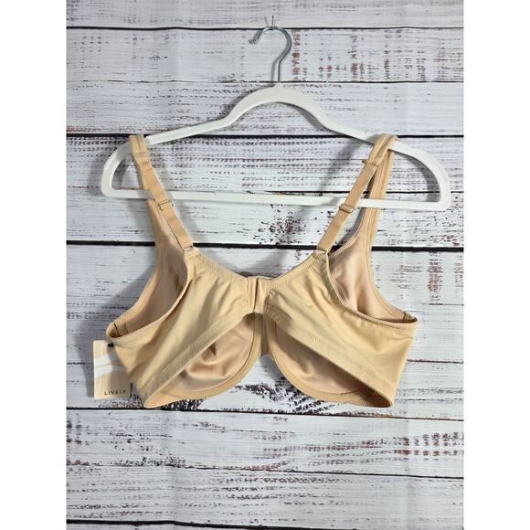 LIVELY Women's Everyday Underwire Bra 40C Toasted Almon Nude NWT - Picture 3 of 4